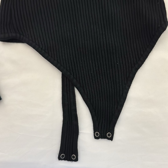 A&F slim sweater bodysuit - Picture 3 of 4